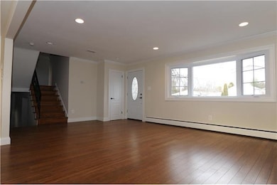 324 N Lehigh Cir, Swarthmore, PA 19081 - photo 2