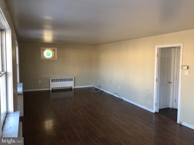 135 Nicholson Rd, Mount Ephraim, NJ 08059 - photo 2