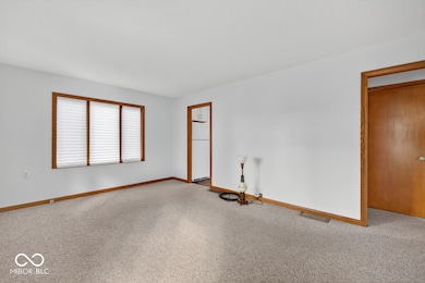 1040 S 5th St, Clinton, IN 47842 - photo 4