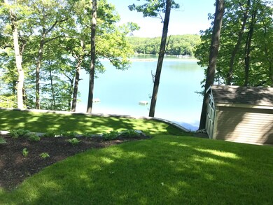 9D571B35-B06F-49F7-9195-B59ABD947478