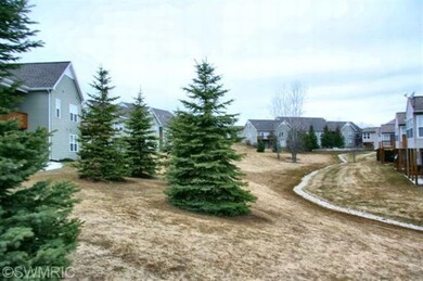685 Braeside Dr SE unit 76, Byron Center, MI 49315 - photo 3