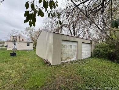 2524 McDonald St, New Albany, IN 47150 - photo 2