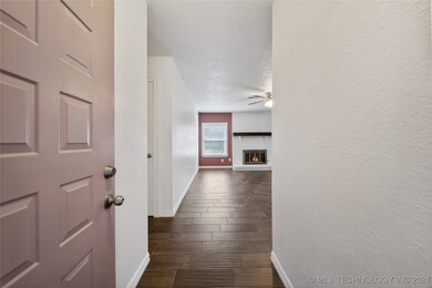 7500 S Juniper Place, Broken Arrow, OK 74011 - photo 4