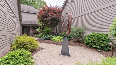4662 Cottonwood Dr unit 26, Ann Arbor, MI 48108 - photo 4