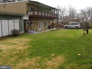 40 N Dwight St, Reading, PA 19609 - photo 3