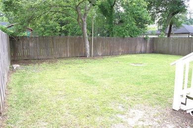 6802 Bunche Dr, Houston, TX 77091 - photo 4