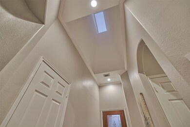 31851 Forest Oak Ln, Conroe, TX 77385 - photo 4