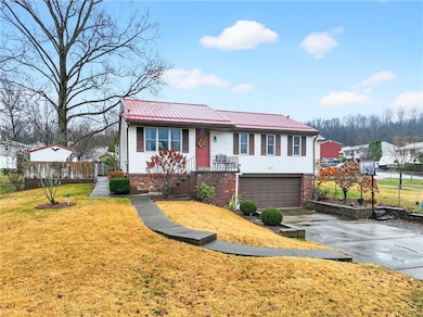 122 Manor Dr, West Newton, PA 15089 - photo 2