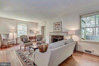 4015 49th St NW, Washington, DC 20016 - photo 5
