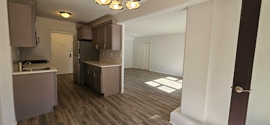 Park River Towers unit 4B, North Bergen, NJ 07047 - photo 2