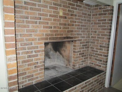 969 Ruth Ln, Niles, MI 49120 - photo 2