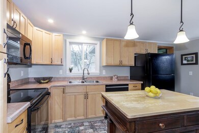 6 Tufts Dr, Nashua, NH 03064 - photo 2