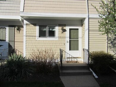 63 Geneva St, Pawtucket, RI 02860 - photo 2