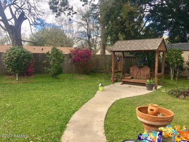 GOrdoncrocketbackyard2
