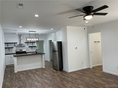 150 Berkley St, West Point, VA 23181 - photo 3