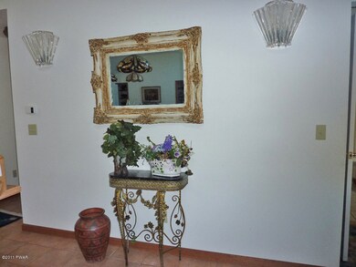 333 Surrey Dr, Hawley, PA 18428 - photo 2