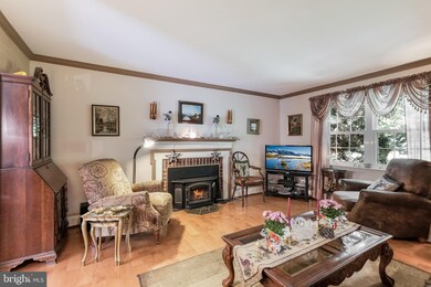 356 Forge Rd, Glen Mills, PA 19342 - photo 5