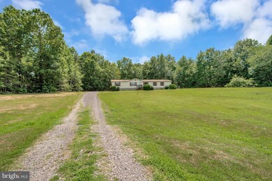 34076 Ridge View Dr, Locust Grove, VA 22508 - photo 2