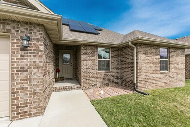 865 E Striper Dr, Nixa, MO 65714 - photo 2