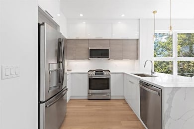 6025 Blvd W unit 407, West New York, NJ 07093 - photo 3