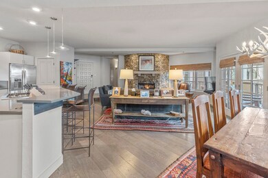 Living Area 2