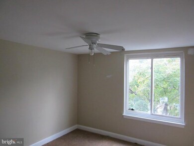 3218 Brendan Ave, Baltimore, MD 21213 - photo 5