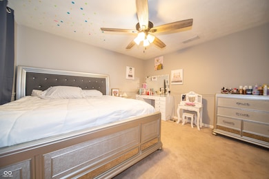 9690 Barrhill Ct, Fishers, IN 46038 - photo 7