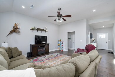 1663 E Calavary Camp Rd, Republic, MO 65738 - photo 6