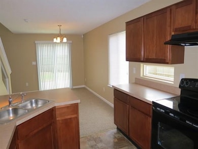 627 Pine Lake Dr, Greenwood, IN 46143 - photo 7