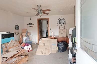 756 Delphi Ave, Frankfort, IN 46041 - photo 3