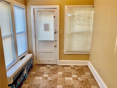 547 N 11th St unit 1, Allentown, PA 18102 - photo 4