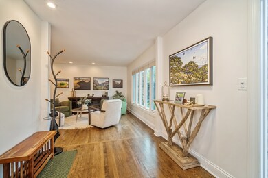 921 Harlem Ave unit 19, Glenview, IL 60025 - photo 2