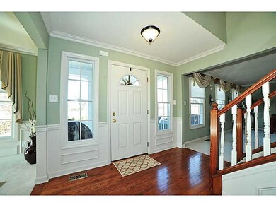 Entry/Foyer.