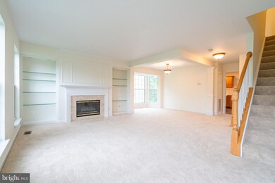 1203 Cypress Tree Place, Herndon, VA 20170 - photo 3