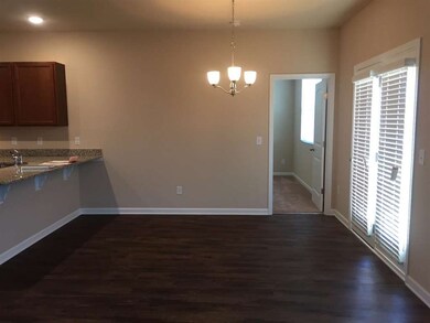 837 Foxdale Dr unit 100, Columbia, TN 38401 - photo 4