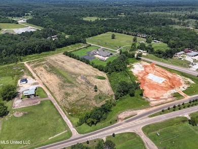 dji_fly_20240814_185240_0084_17496615675