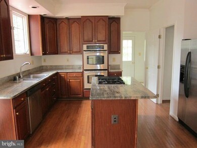 9293 Meadow Crossing Way, Fairfax Station, VA 22039 - photo 7