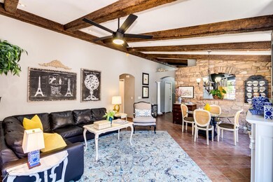 HIGHLY UPGRADED GREATROOM