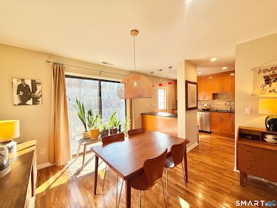 2289 Bedford St unit H13, Stamford, CT 06905 - photo 6