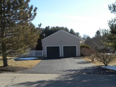 10 Theresa Cir, Oxford, MA 01540 - photo 7