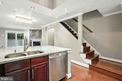 12863 Mill Brook Ct, Woodbridge, VA 22192 - photo 7