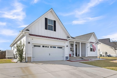 627 Black Pine Rd, Moncks Corner, SC 29461 - photo 2