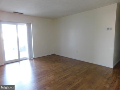 402 Aurora St unit 402, Cambridge, MD 21613 - photo 4