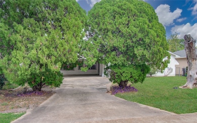 5007 Edfield St, Houston, TX 77033 - photo 4