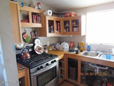 21 Juniperwood Ranch, Ash Fork, AZ 86320 - photo 3