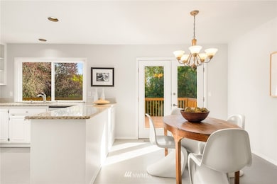 7220 91st Place SE, Mercer Island, WA 98040 - photo 3