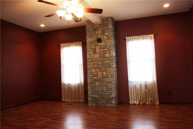 413 Maple St, Overbrook, KS 66524 - photo 5