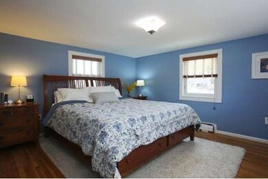 11 Pillion Ct, Newtonville, MA 02460 - photo 7