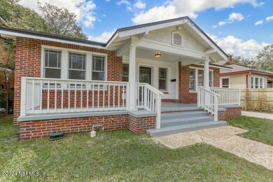 3026 Post St-5