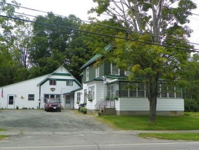 79 Maple St, Bethlehem, NH 03574 - photo 4